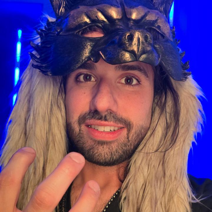 Mystic Wolf Oracle 🐺