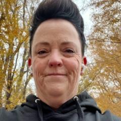 Yvette Veibell