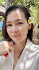 Nhung Le