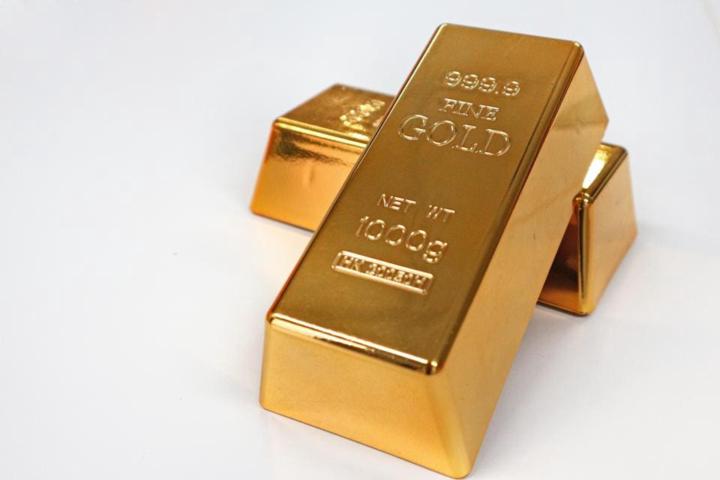 Is gold a good buy right now?