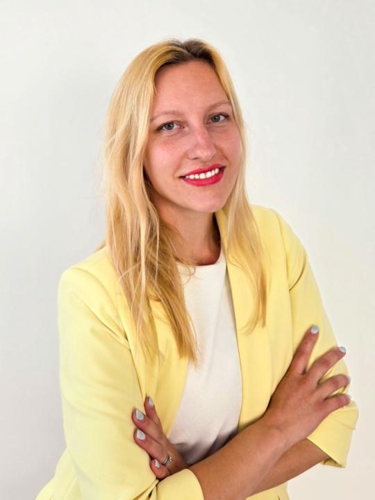 Mateja Stele Smolnikar