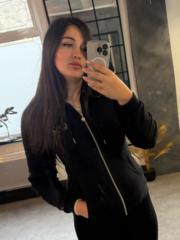 Amber Holt