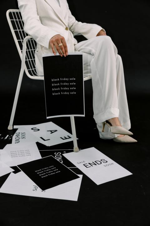 Low cost ads to high ticket sales (F.A.M.E You deserve fame and fortune)