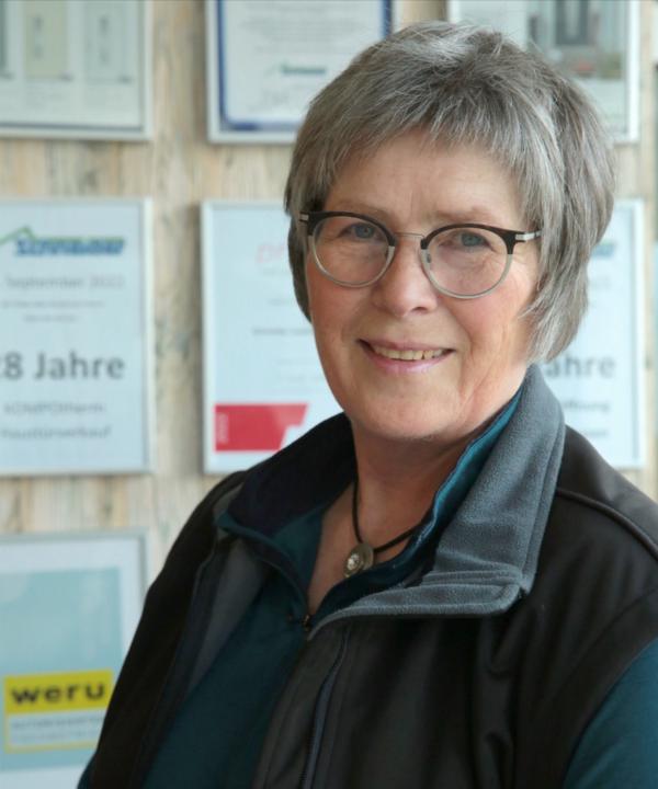 Elke Schneider