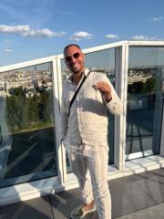Yafov E