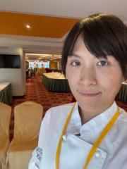 雅婷 許