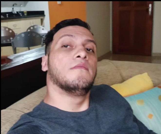 Ronald Perez