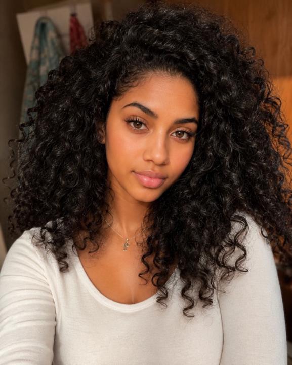 Anthonia Oshiotse