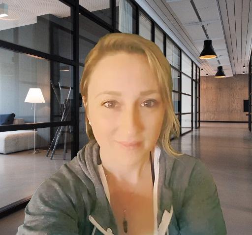 Jennifer Lewis