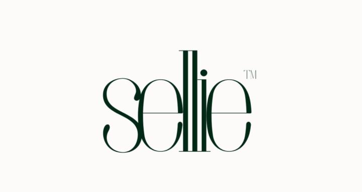 Sellie™: She Speaks. They Buy.