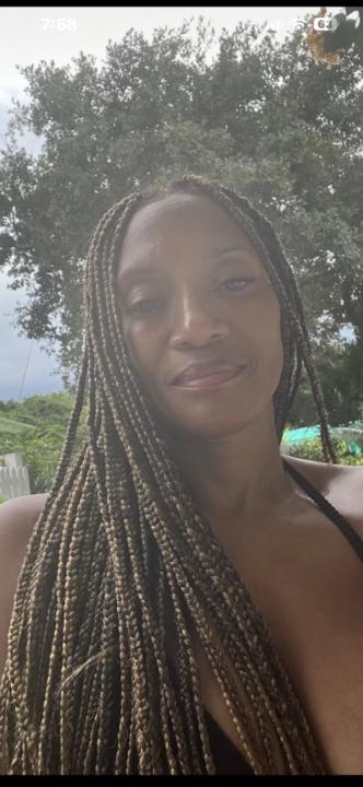 Evelyn Harewood