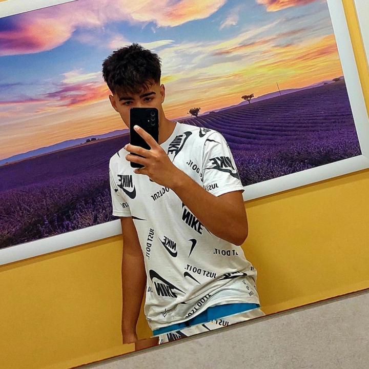 Павел Христов