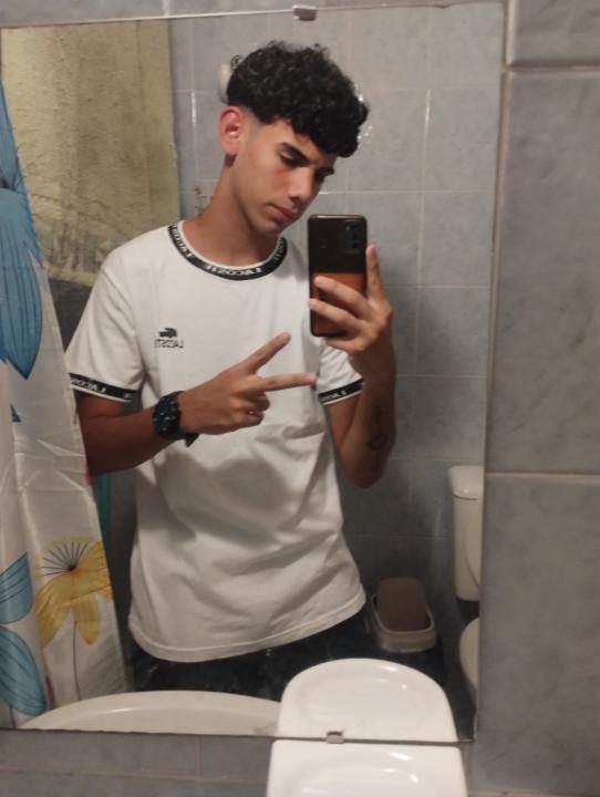Simon Romero