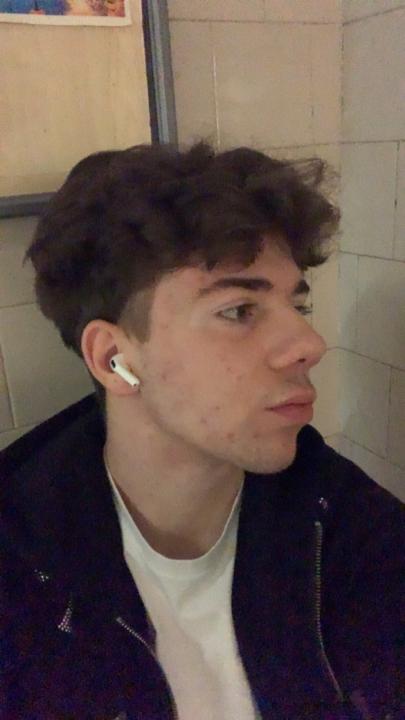 Surányi Kende
