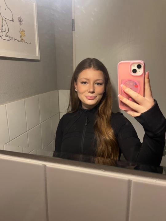 Valerie Hülper