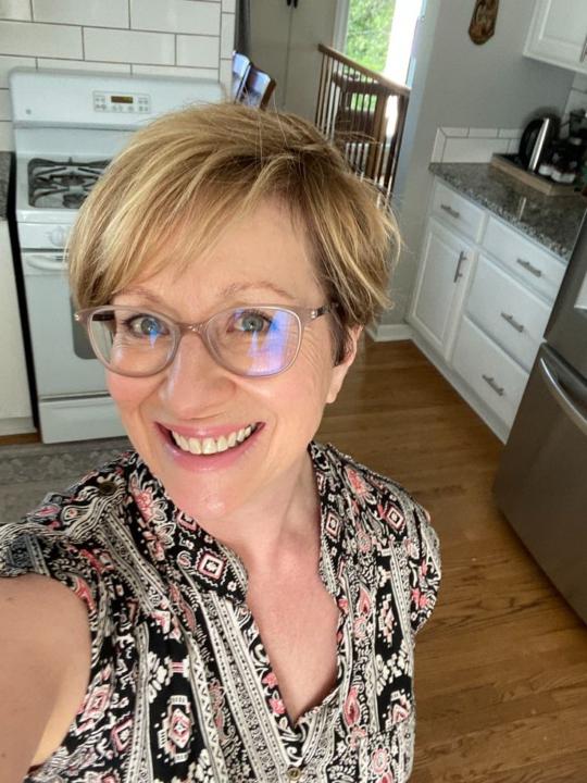 Emily Elvis