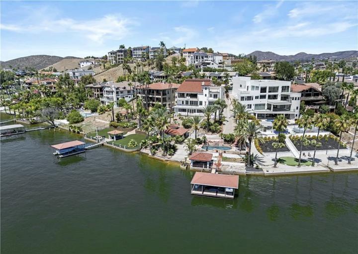 Content Day at Luxury Listing!