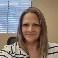 Traci Johns