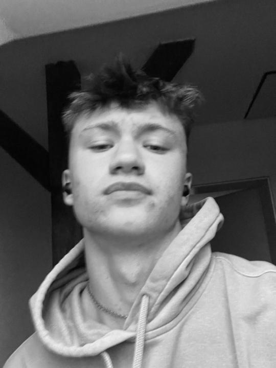 Matthew Daniel Pesek