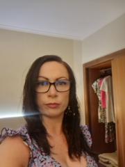 Nina Farrell