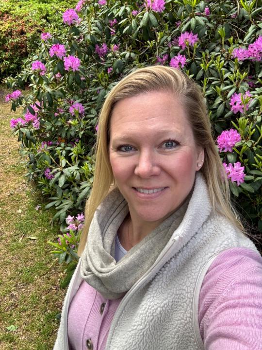 Claire Mortimer-Givens