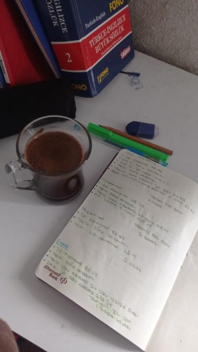 Melek Akın