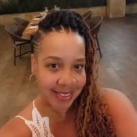 Nikia Sears