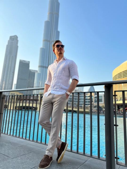 Leon Rosenau