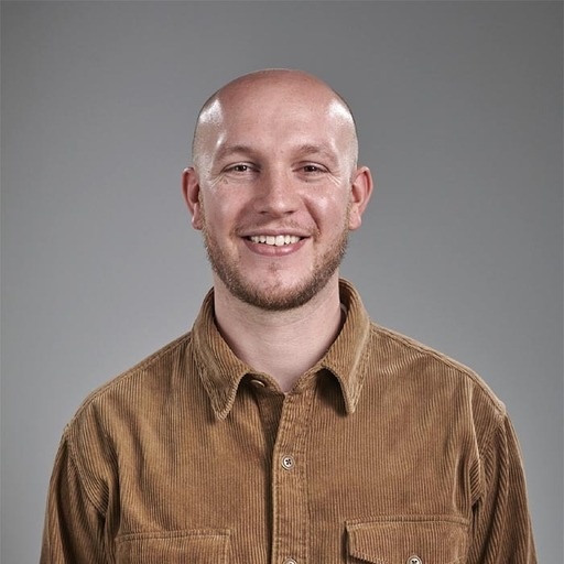Tom Sutton