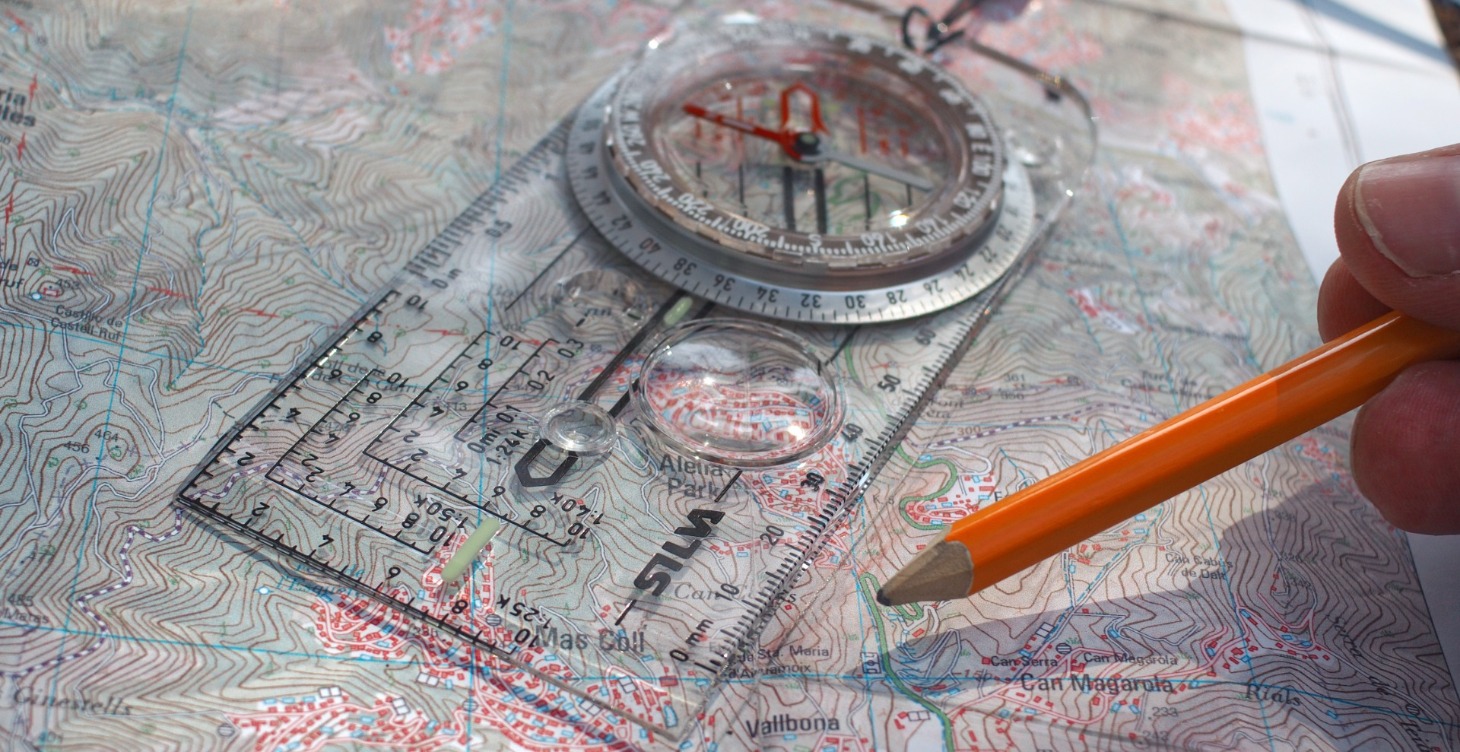 THE COMPASS - Parts and Workings