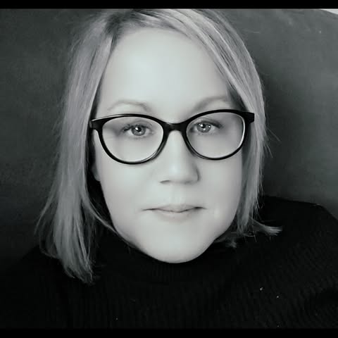Amanda Marshall