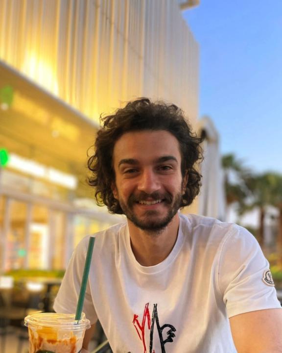 Anas Khadam