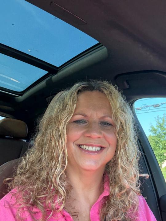 Tracey Robison
