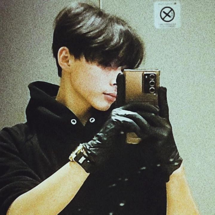 М. Лхагва-очир