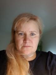 Erika Csongradi