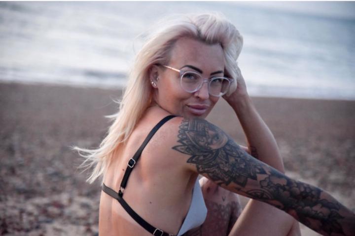 Zoe Jones