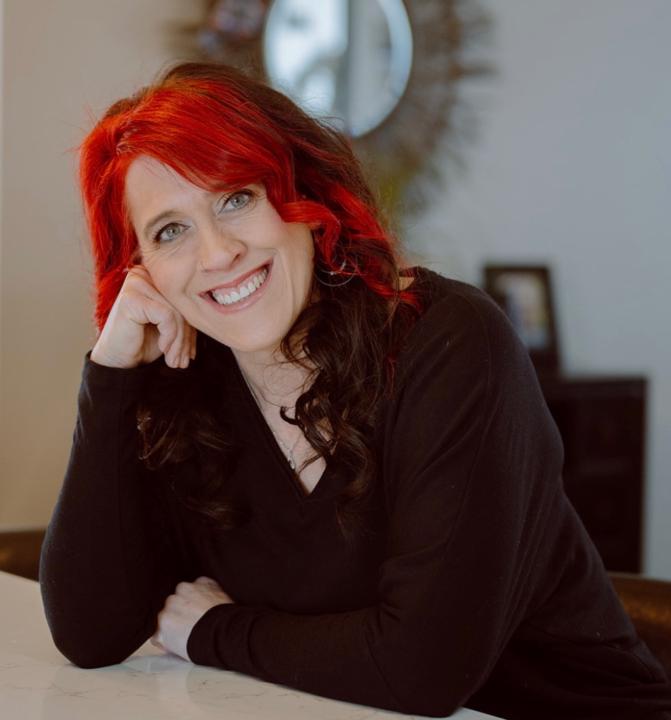 Lynette Rowe