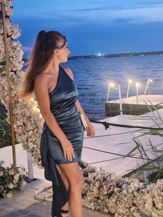 Andreea Buhnila