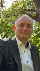 Zoltán Désvári