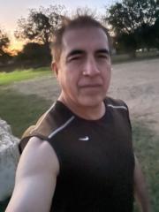 Robert Tamez