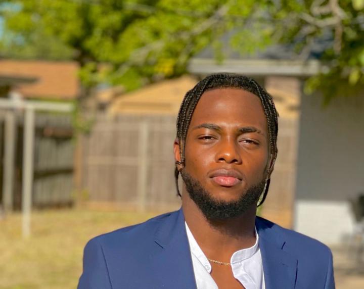 Tobi Olowofela