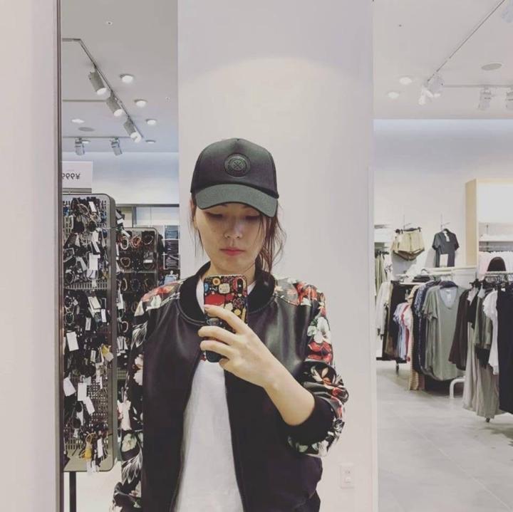 Аззаяа Gendensuren