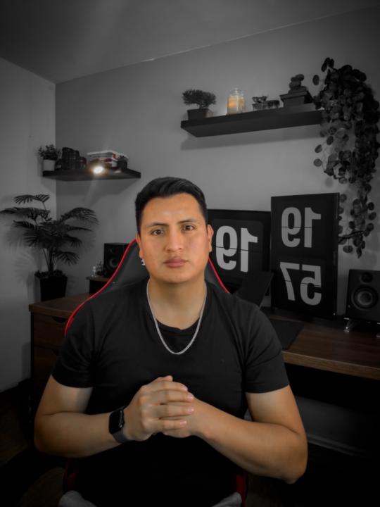Elar Jambo Saucedo
