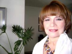 Maria Victoria González