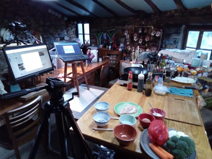 GOING LIVE IN 30 MIN