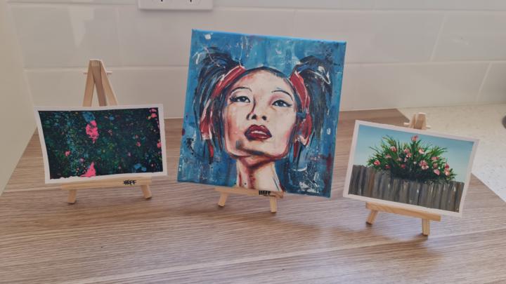 🎨🔥 Remember to Display Your Art!