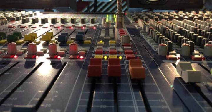 Faders Set To Stun