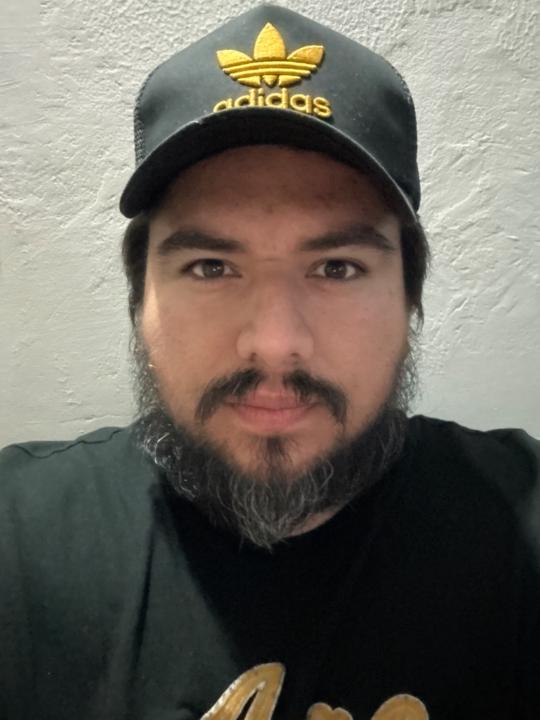 Salvador Cadena chein