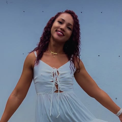 Ingrid Moucouvea