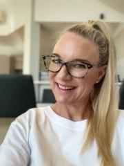Paula Harry